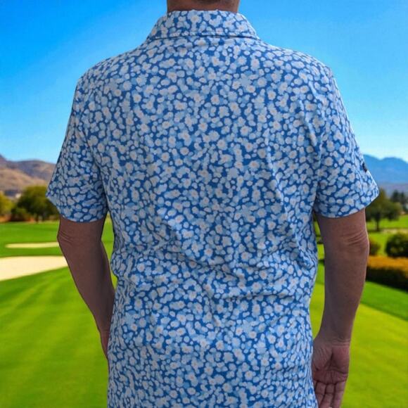 Sunday Swagger Polo Shirt Men’s Medium Blue Daisy Floral Golf Performance Polo - Picture 2 of 7